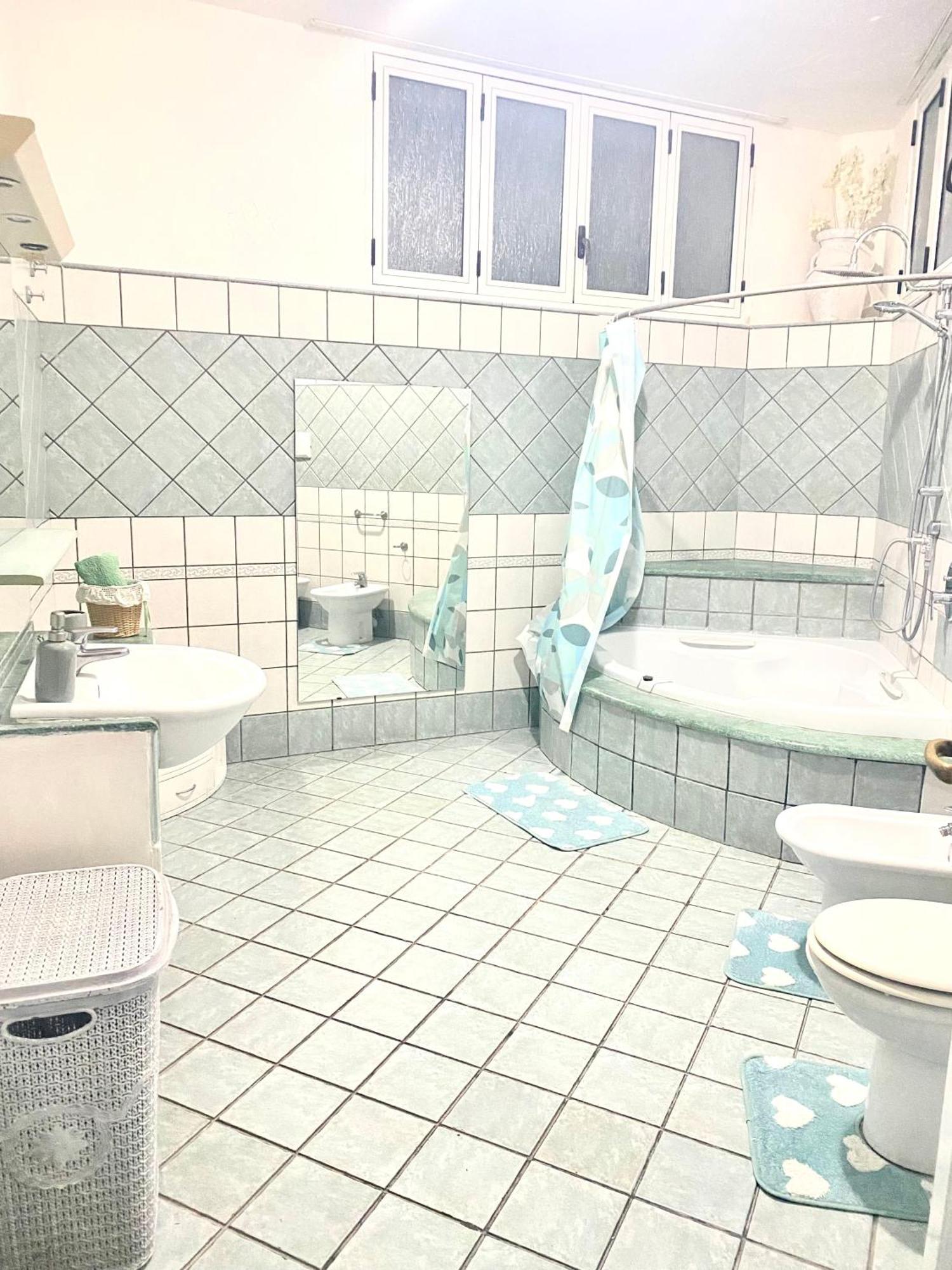 Tiffany Holiday Home Ischia Luaran gambar